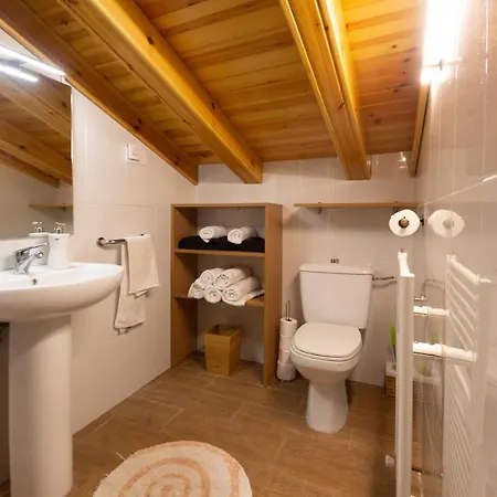 Maria Jesus * מוסקרואלה